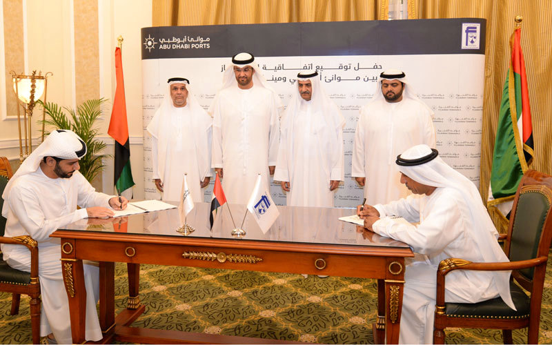 توقيع اتفاقية امتياز لـ35 عاماً بين «موانئ أبوظبي» وهيئة ميناء الفجيرة