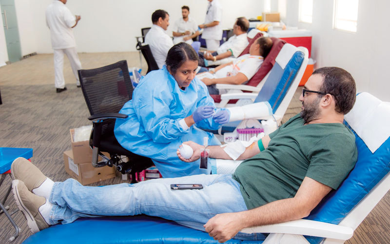 مؤسسة «محمد بن راشد آل مكتوم للمعرفة» تنظم حملة تبرع بالدم