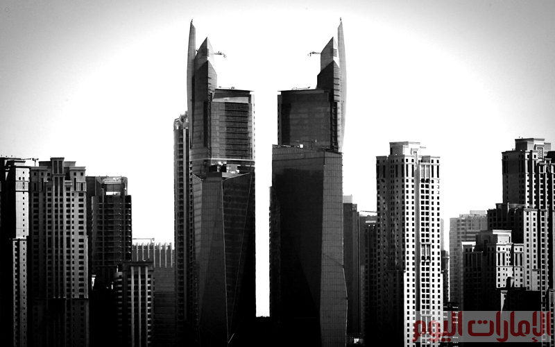 تميّزت دبي بالأبنية شاهقة الارتفاع، وفوق كل قمة تصميم خاص بها، لتعكس من خلالها تحفاً هندسية مختلفة. كاميرا الزميل باتريك كاستيلو التقطت مجموعة صور لقمم مميّزة لهذه الناطحات. تصوير: باتريك كاستيلو