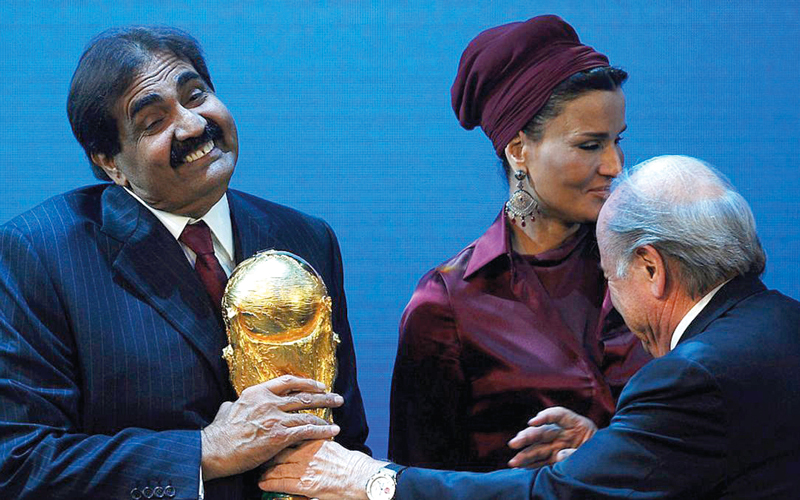 «العربية لحقوق الإنسان» تطالب بسحب تنظيم كأس العالم من قطر