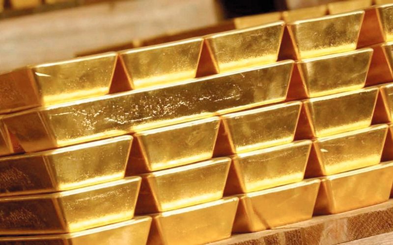 الذهب ينخفض لأدنى مستوى في 3 أسابيع