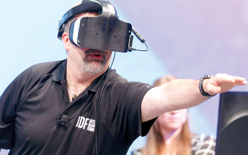 «إنتل» تُلغي مشروع «أللوي» لـ «الواقع الافتراضي» رسمياً