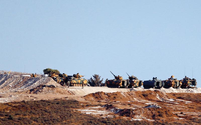 جيش النظام يطبق الحصار على «داعش» بدير الزور