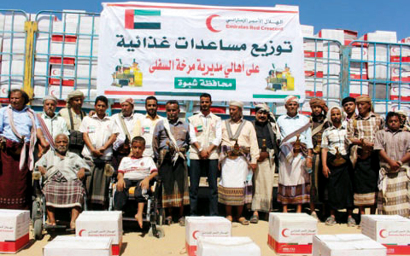 الإمارات تتصدى لـ «الكوليرا» في اليمن.. وإشادة أممية بجهود «الهلال»