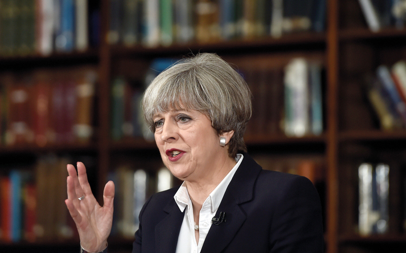 ماي تحذر من محاولات عرقلة «بريكست» في البرلمان البريطاني