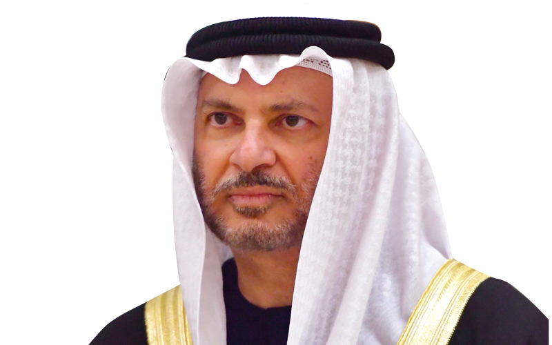 قرقاش: نجاح قمة الكويت بتأكيدها أن مسيرة مجلس التعاون مستمرة وستتجاوز أزمة قطر
