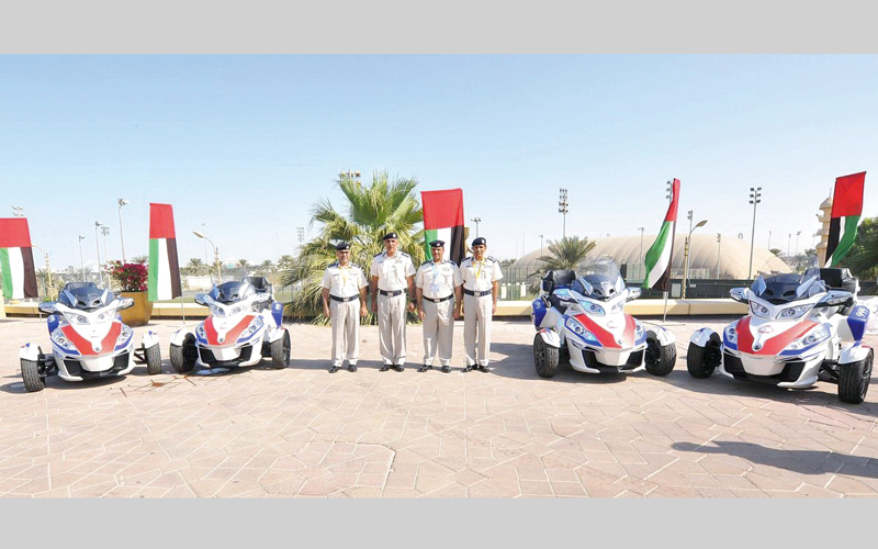 شرطة أبوظبي تستعين بـ 10 دوريات «سبايدر» للتعامل مع مصابي الحوادث