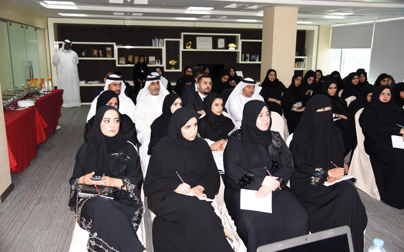 تقييم ملفات 48 وزارة وجهة اتحادية مشاركة في «الإمارات للموارد البشرية»