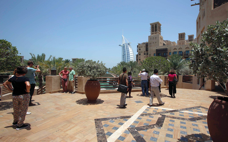 دبي تستقبل 14.2 مليون زائر دولي في 11 شهراً