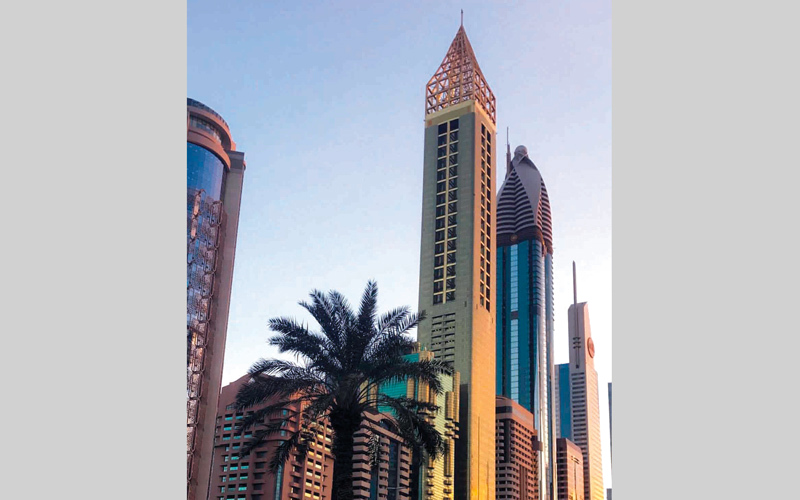 دبي تفتتح أطول فندق بارتفاع 356 متراً وكلفة 1.3 مليار درهم