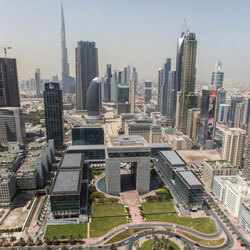 مقومات الإمارات تضــمن مكـانتها بين أفضل 10 دول في نصيب الفرد مــن الدخل القومي