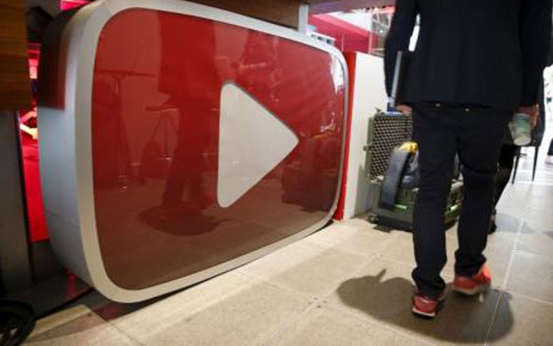 يوتيوب تكشف النقاب عن خدمة البث التلفزيوني المباشر