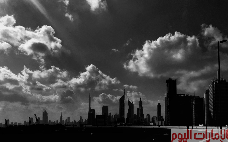 مجموعة من اللقطات من مدينة دبي التقطتها كاميرا الزميل أشوك فيرما بالأبيض والأسود.