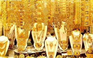 الذهب ينخفض بشدة.. تعرف على سعره اليوم
