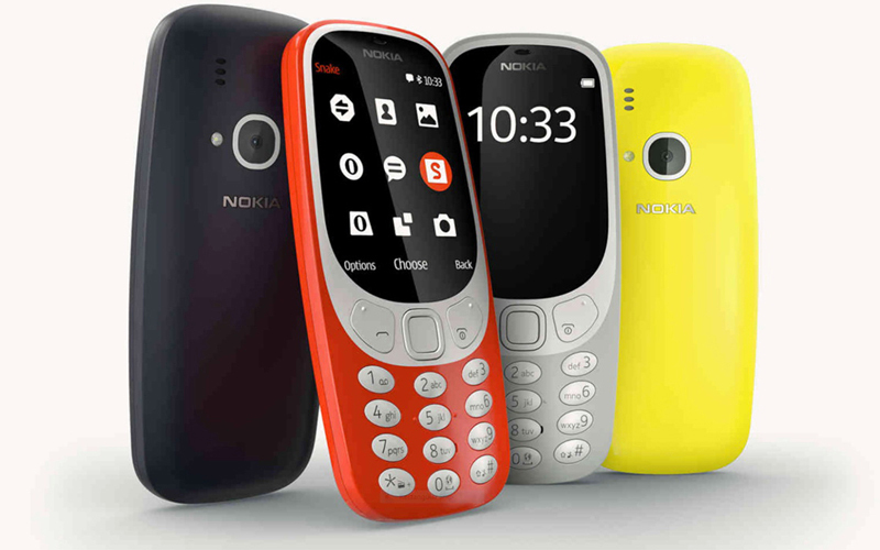 «نوكيا 3310» تم طرحه بأربعة الوان هي: الأزرق الداكن والأحمر والأصفر والرمادي.   من المصدر