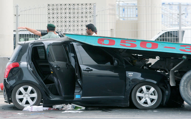 «الهيئة» أكدت أن شركة التأمين تلتزم باستبدال المركبة المتضررة، في حال الخسارة الكلية، بأخرى من ذات النوع والموديل والإضافات والحالة  التي كانت عليها قبل الحادث.  أرشيفية