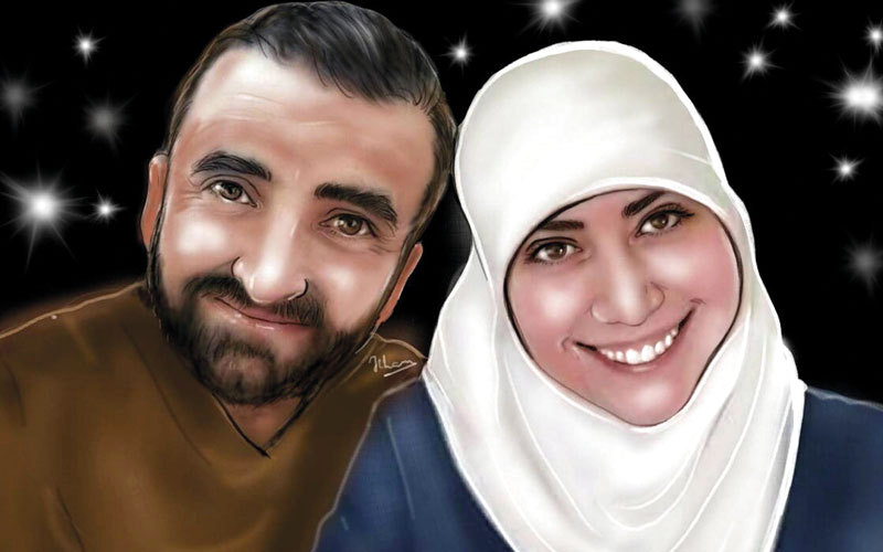 الفنانة المغربية جمعت أسيراً يعيش خلف القضبان بزوجته المحرومة من لقائه. من المصدر