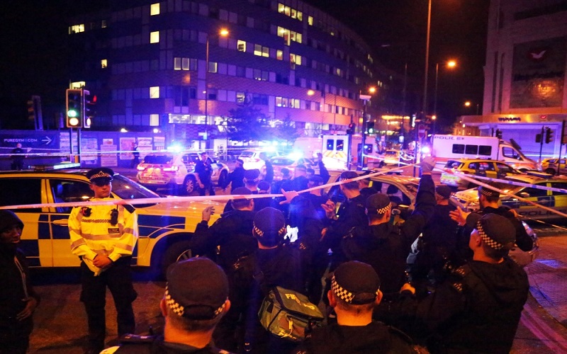 شرطة بريطانيا: جميع ضحايا الهجوم بالقرب من مسجد لندن مسلمون