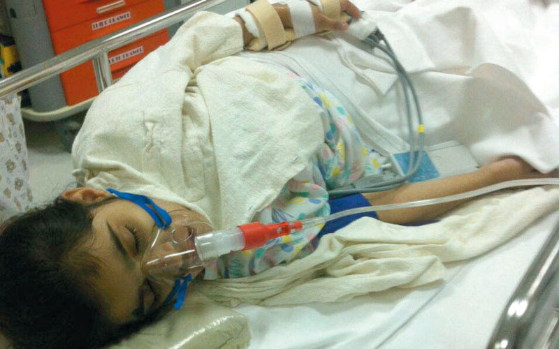 متبرع يتكفل بعلاج الطفلة «إيمان» من مرض وراثي - الإمارات اليوم
