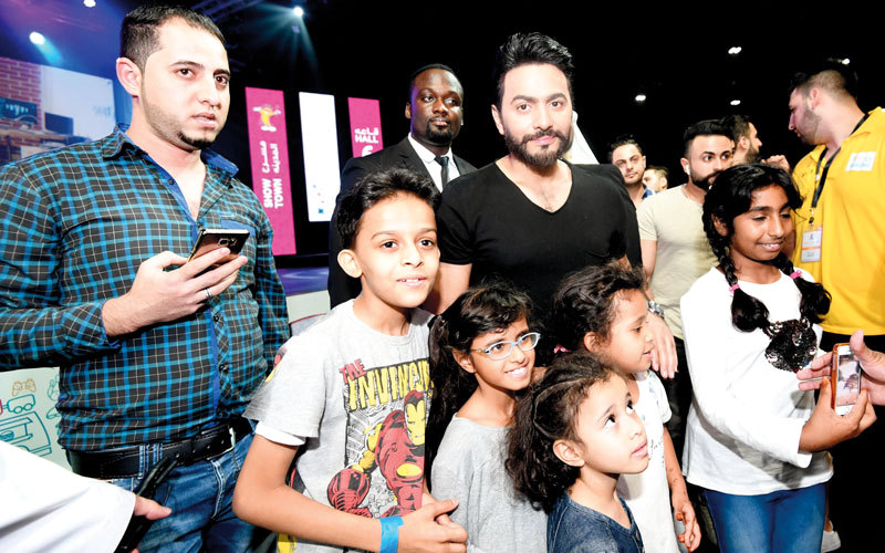 الصور التذكارية ولقطات السيلفي مع الأطفال والكبار فاجأت تامر حسني ودرة في مدينة مدهش الترفيهية.

تصوير: مصطفى قاسمي