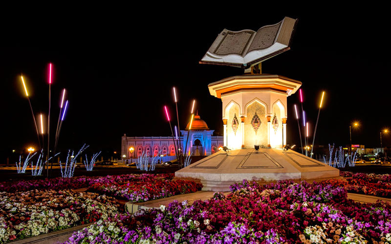 الشارقة العاصمة العالمية للكتاب لعام 2019 بعد كدٍّ وجهد واشتغال طويل على المشروع الثقافي ومبادراته العديدة.

من المصدر