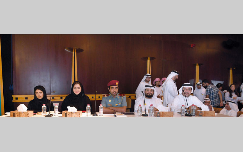 «راية السعادة» تحفز إدارات بلدية دبي على تقديم خدمات «7 نجوم»