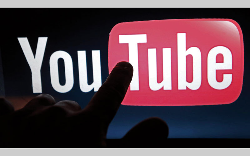 «يوتيوب» تُحيل الباحثين عن فيديوهات متطرفة إلى أخرى تدين الإرهاب