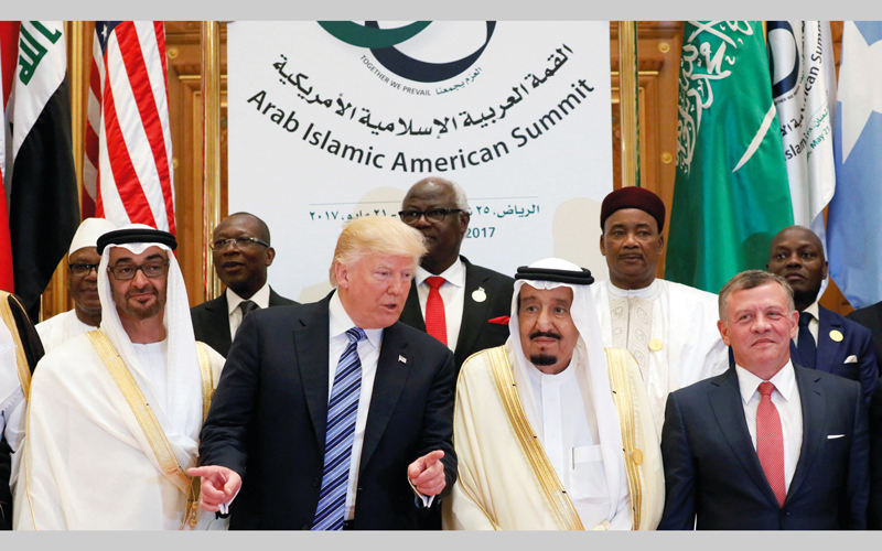 زعماء الدول الإسلامية خلال القمة الإسلامية الأميركية في الرياض مايو الماضي. رويترز