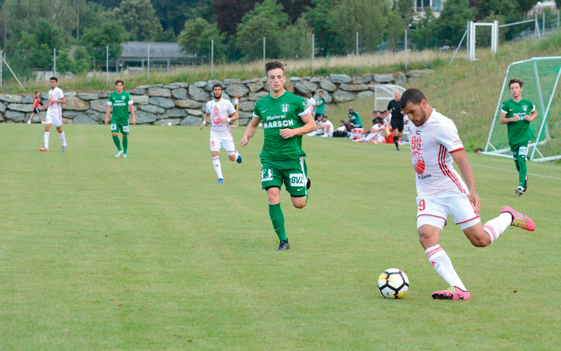 الشارقة عسكر سابقاً في النمسا وانتقل أمس إلى ألمانيا تحضيراً للموسم المقبل. من المصدر