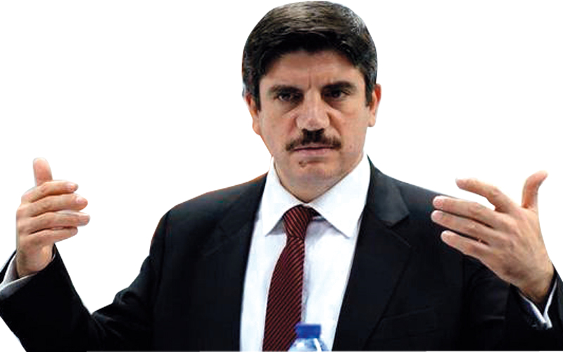 ياسين أكتاي: على الرغم من أن تركيا لم تُفصح عن تأييدها لطرف بعينه في الأزمة الحالية، إلا أن نشر الجنود الأتراك في القاعدة القطرية، أكد بما لا يدع مجالاً للشك أنها تقف إلى جانب قطر.