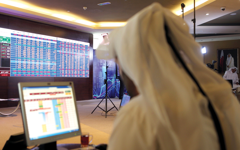 مستثمرون قطريون في بورصة قطر. أ.ف.ب