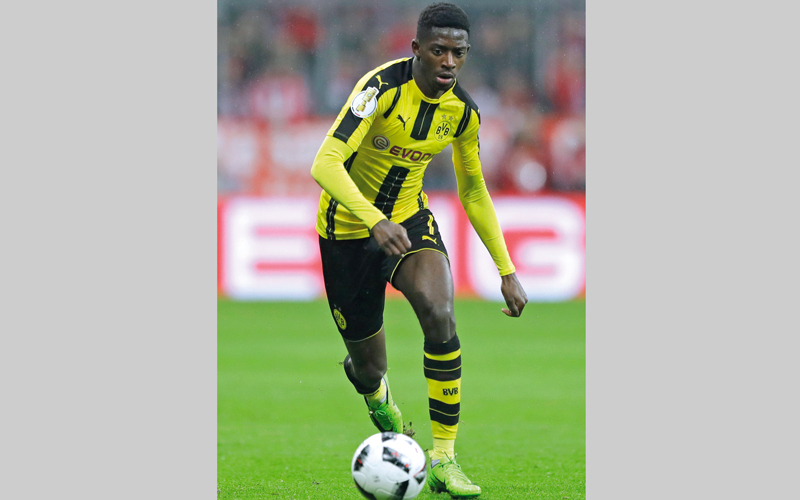 عثمان ديمبلي يرفض اللعب حالياً لدورتموند. أ.ب
