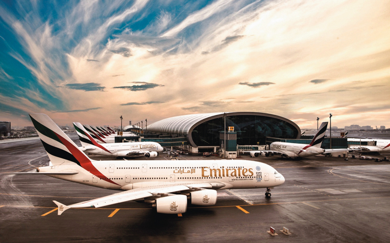 «طيران الإمارات» تعد أكبر مشغل لطائرات «إيه 380». أرشيفية