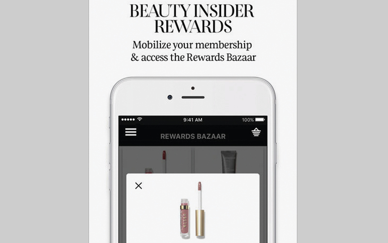 التطبيق يقدم عروضاً تعليمية من خلال خبيرة تجميل افتراضية. من المصدر