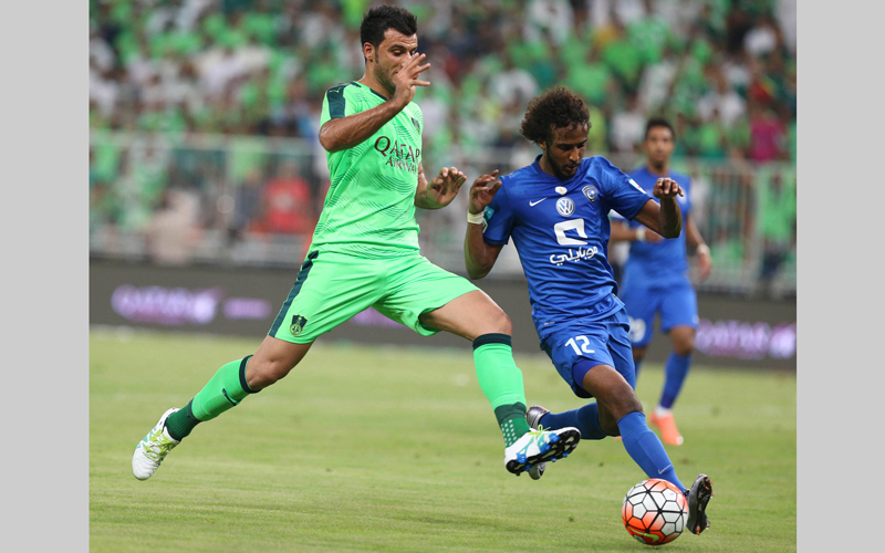 اتحاد الكرة يدرس «التجربة السعودية» بقيد 6 لاعبين أجانب