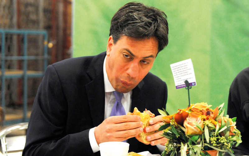 باتت صورة ميلباند محل سخرية لأشهُر. أرشيفية