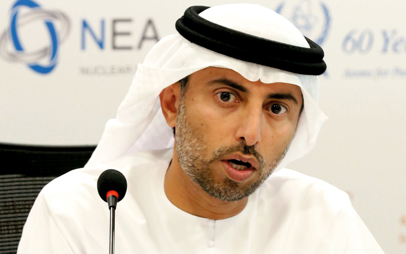 سهيل المزروعي : الإمارات لديها خطط استراتيجية معلنة تلعب فيها الطاقة النظيفة دوراً حيوياً في التنمية.