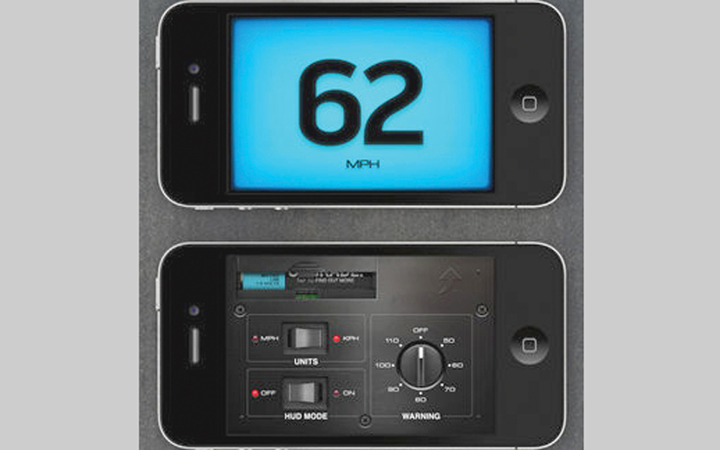 التطبيق ينبّه المستخدم عند تجاوز السرعة المحددة. من المصدر