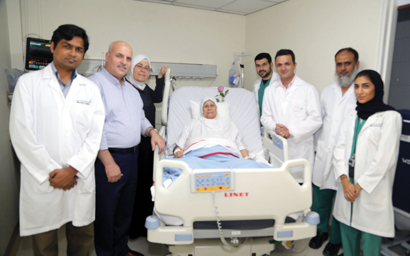 مستشفى راشد ينقذ «سبعينية» أصيبت بسكتة دماغية حادة