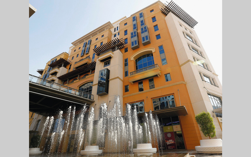 اقتصادية دبي طالبت المستهلكين بأن يسهموا بشكل فعّال في تقديم الشكاوى لمحاربة الظواهر السلبية.   أرشيفية