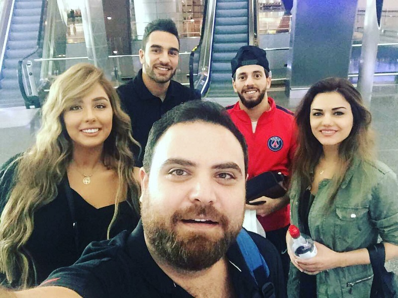 أيمن عبد السلام، وسيدرا اتاسي، ودانا مارديني، برفقة محمود المواس ومارديك ماردكيان إلى ماليزيا لتشجيع المنتخب الوطني من المدرجات