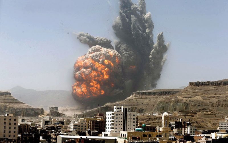 طيران التحالف يقصف مقر ألوية الصواريخ  غرب صنعاء