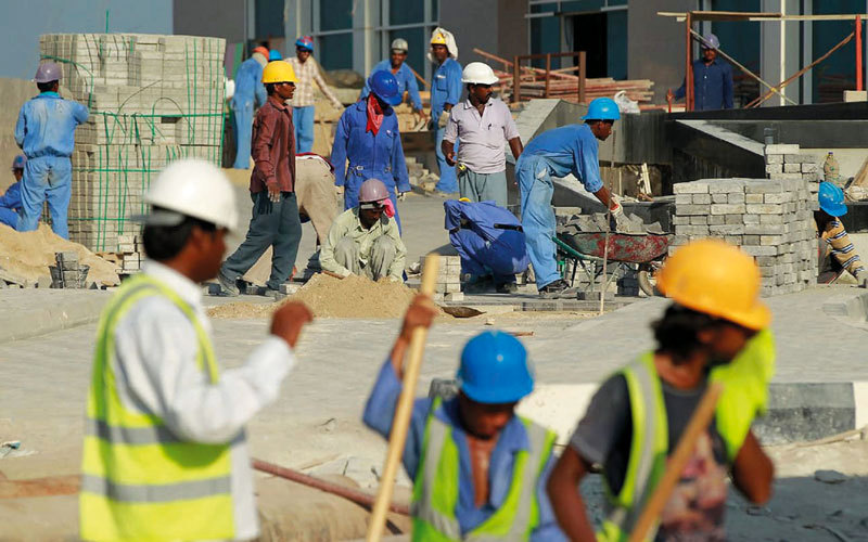 قطر تسعى لتفادي قرار حقوقي دولي حول انتهاكات حقوق العمالة