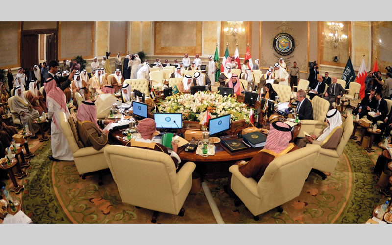 تعليق عضوية قطر في «التـعاون الخليجي» و«الجامعة» ضـرورة ملحة