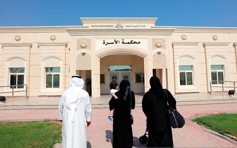 وزارة العدل أكدت وجود لائحة تنفيذية ستحدد طرق وضوابط وشروط اختيار الخبراء وتعيينهم. الإمارات اليوم