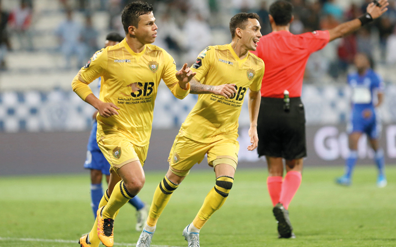 لاعبا فريق الوصل البرازيليان كايو وليما. تصوير: مصطفى قاسمي