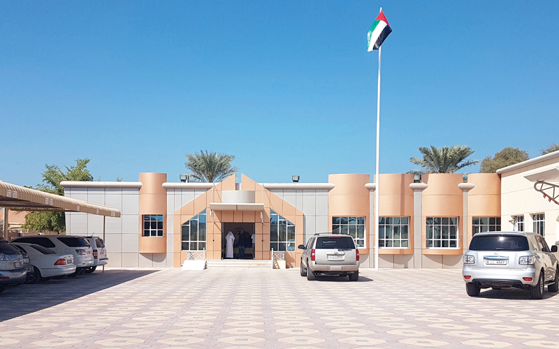 محكمة الأسرة تنظر في قضايا الأحوال الشخصية من بدايتها إلى نهايتها. من المصدر