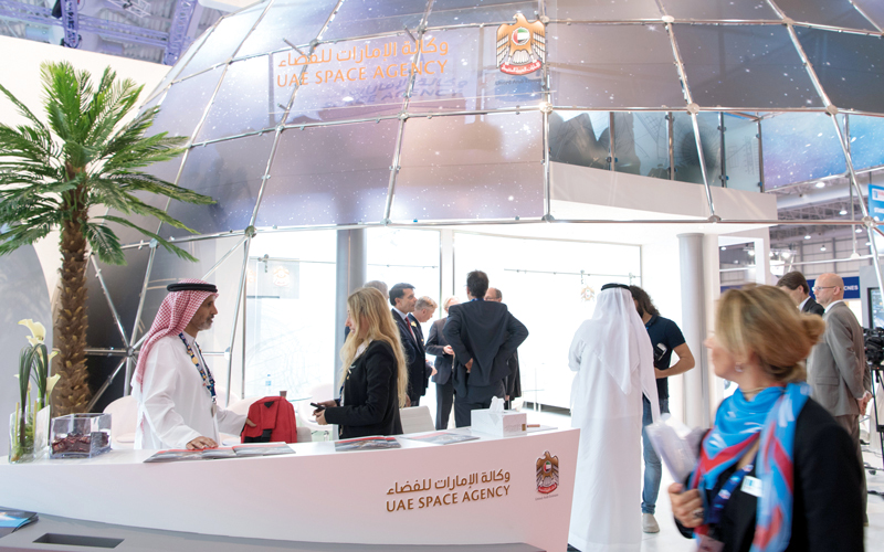 وكالة الإمارات للفضاء كشفت عن مبادراتها الجديدة على هامش معرض دبي للطيران. تصوير: أحمد عرديتي