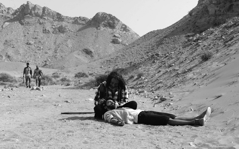 مشهد من فيلم «كيمره» المشارك في المسابقة للمخرج عبدالله الجنيبي. من المصدر