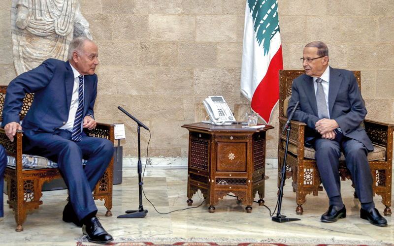 عون دافع خلال لقائه أبوالغيط عن ميليشيات &laquo;حزب الله&raquo; الإرهابية. إي.بي.إيه